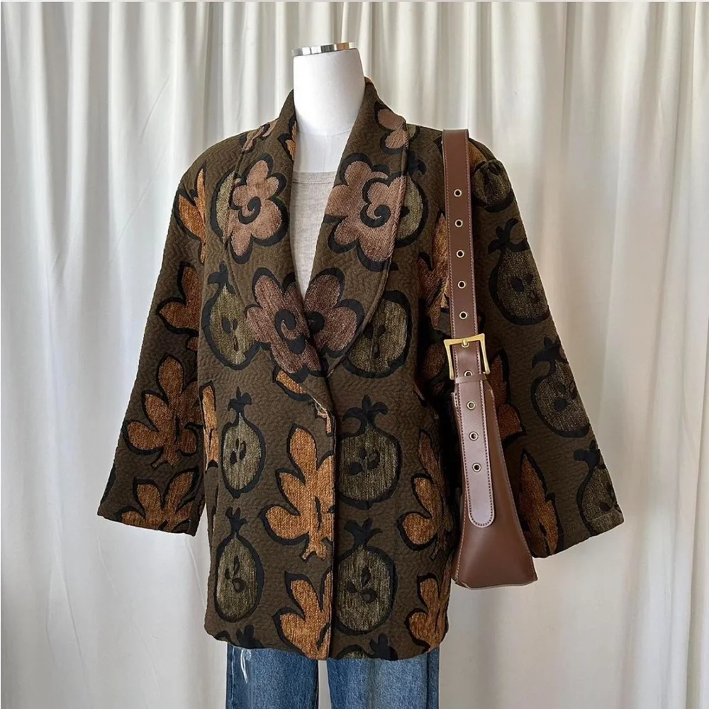 Vintage 90s Silverado Tapestry blazer. - Picture 2 of 8